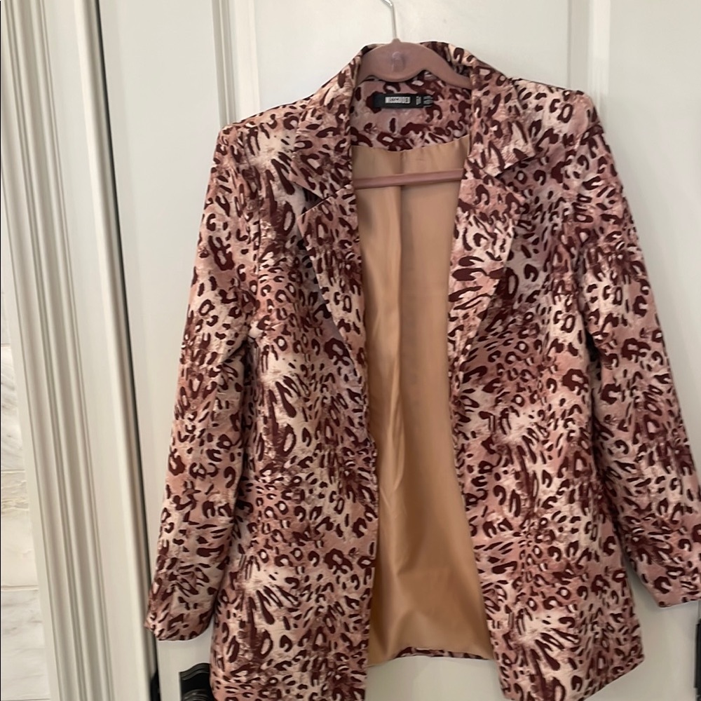MISSGUIDED Set Leopard Print Women's Jacket and Shorts